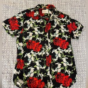 Denim and flower roses button down